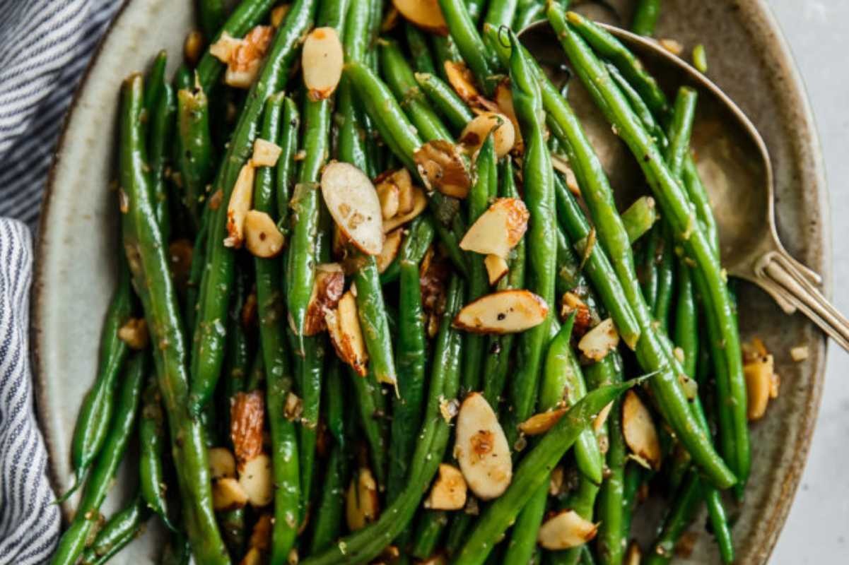 French-Style Green Beans with Toasted Nuts