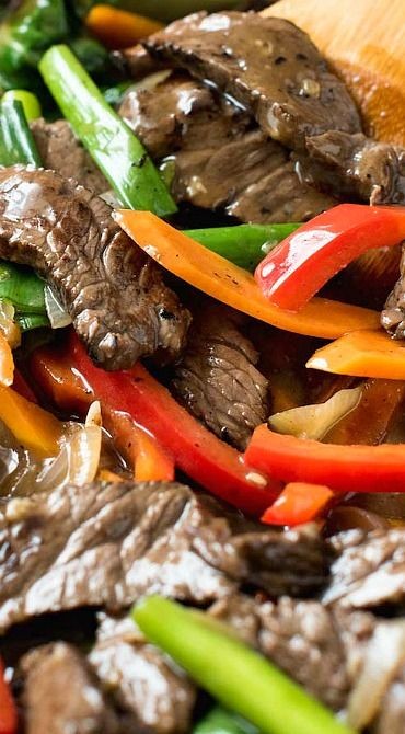 Beef Stir-Fry in Savory Oyster Sauce