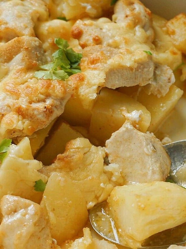 Chicken, Potatoes, and Cheddar Casserole