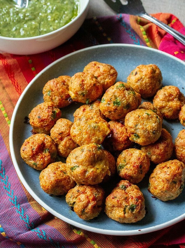 Low-Carb Chicken Meatball Delights
