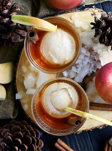 Cinnamon-Infused Whiskey