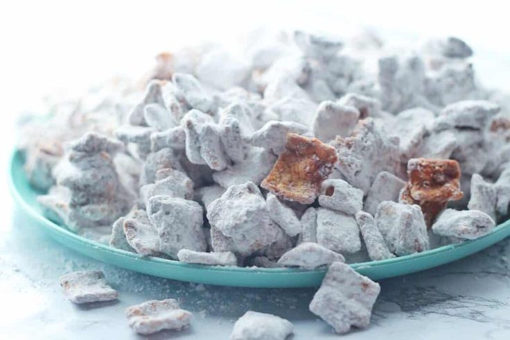 Cinnamon Crunch Trail Mix Delight