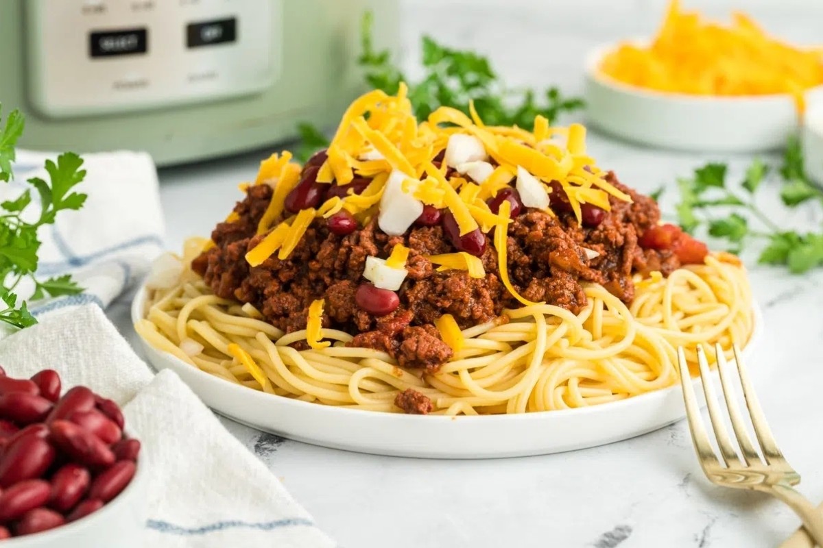 Cincinnati Chili in a Snap with Slow Cooking