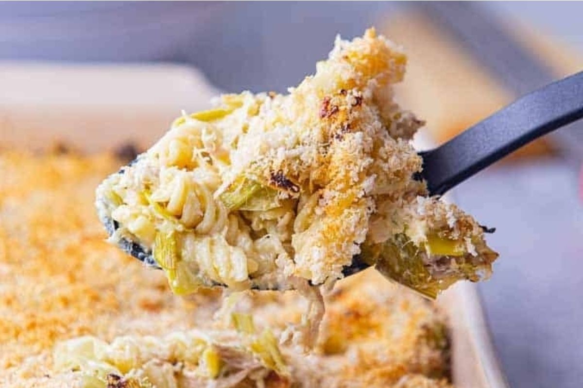 Creamy Chicken & Leek Pasta Casserole