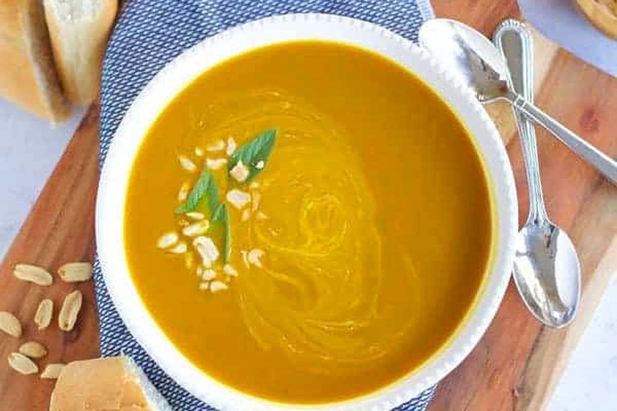 Easy Fall-Inspired Keto Pumpkin Curry