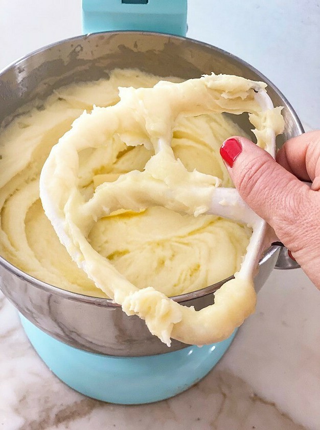 Easy Stand Mixer Mashed Potato Delight