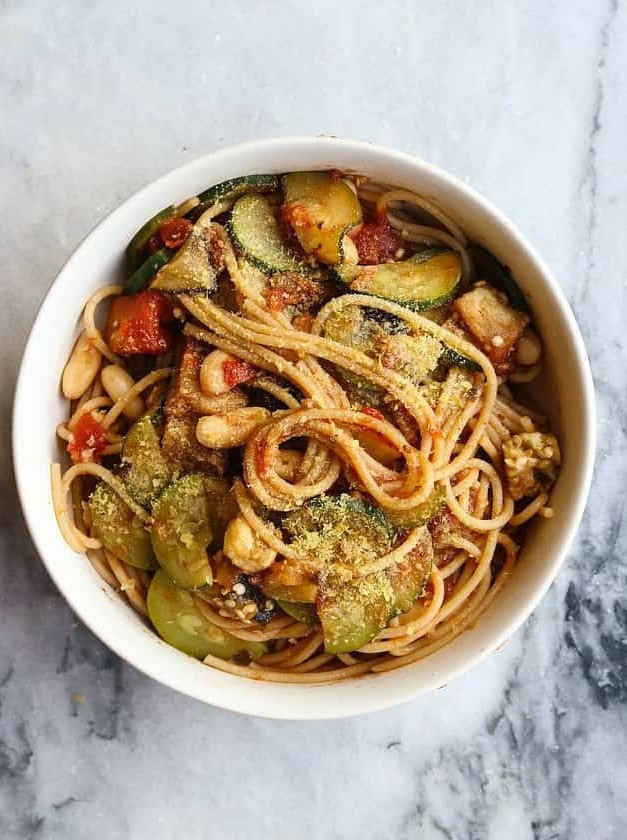 Vegan Italian Pasta with Marinara Medley