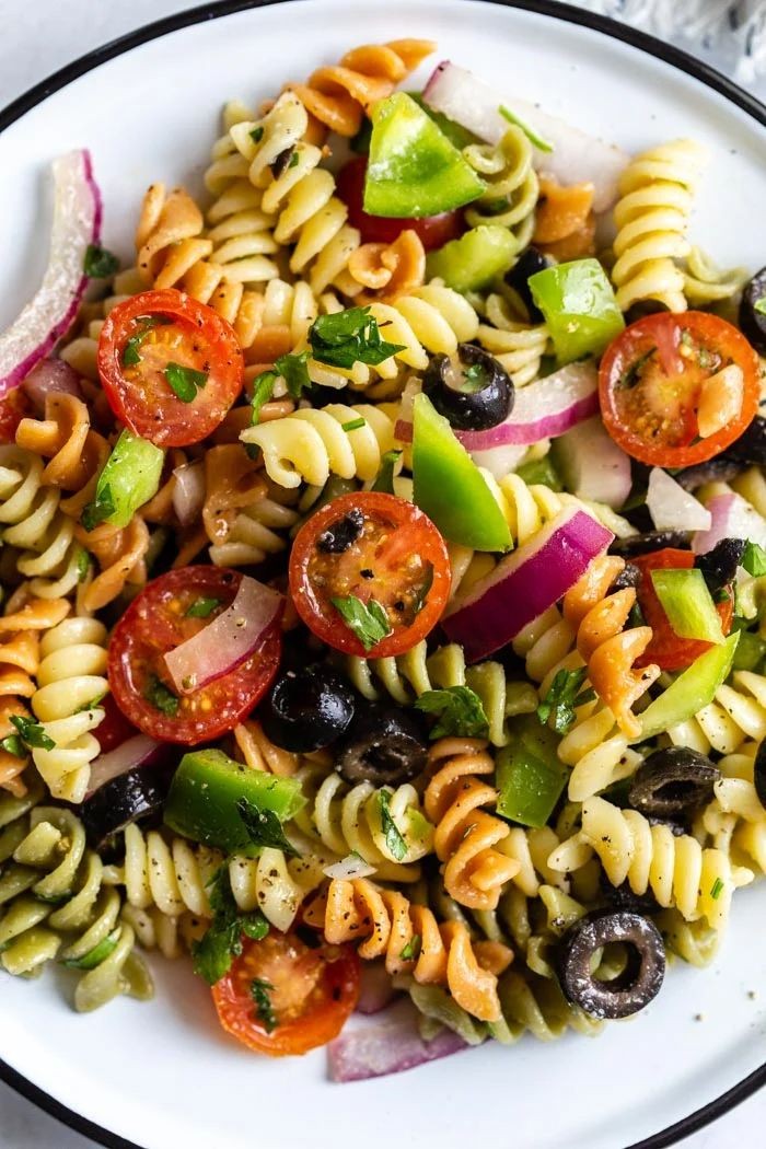 Flavor-Packed Lemon Herb Pasta Salad Delight