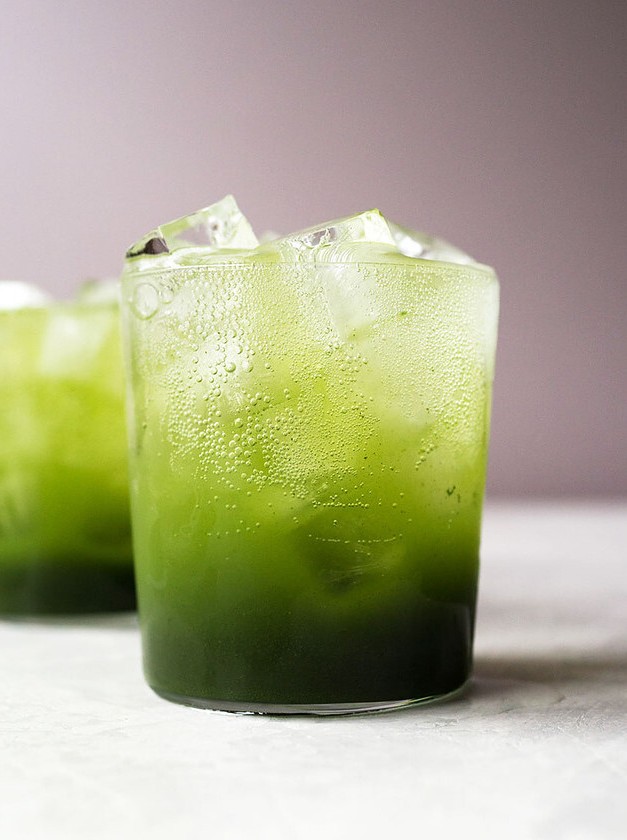 Green Tea Fizz: A Refreshing Twist
