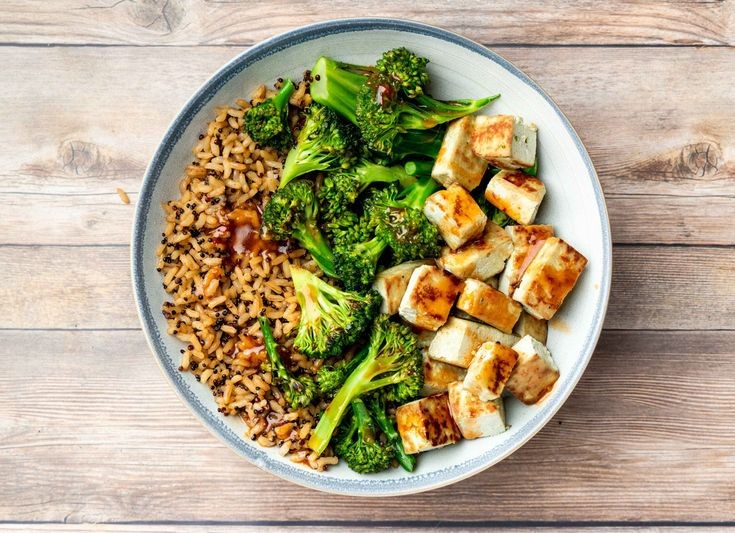 Sesame Pumfu Broccoli Quinoa Bowl Delight