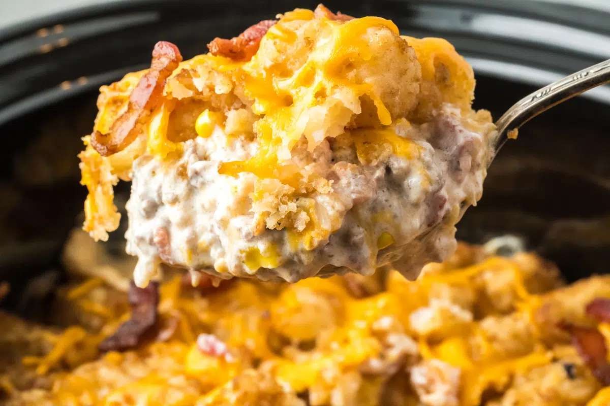 Bacon Cheeseburger Tater Tot Slow Cooker Delight