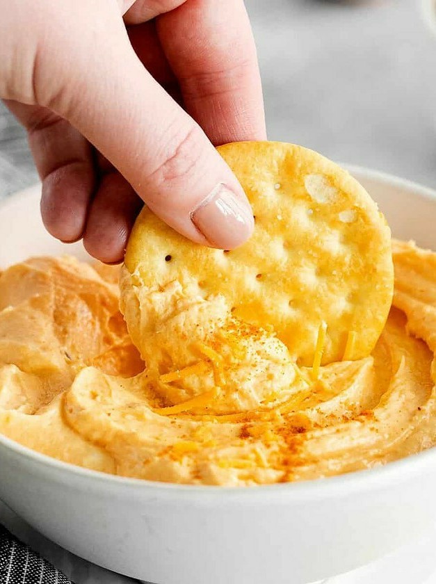 Easy Cheddar Cheese Spread Recipe