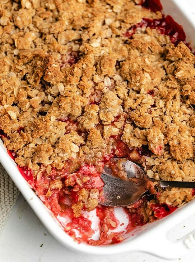 Sweet & Tart Summer Fruit Crisp
