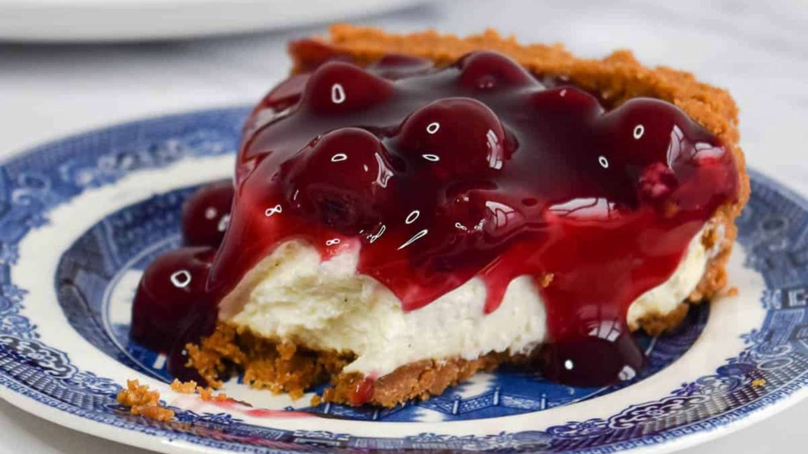 Easy No-Bake Cherry Cream Cheese Pie