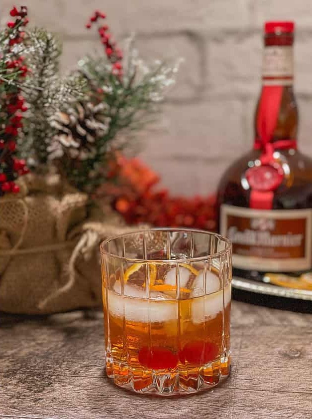 Complex Twist on the Classic Whiskey Cocktail