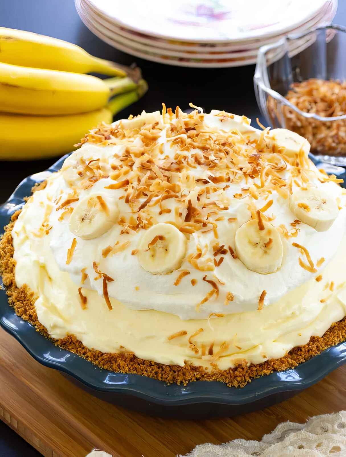 Banana Cream Pie Bliss for Spring Gatherings