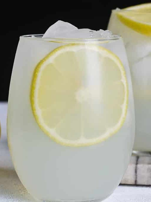 Summer Sipper: Huckleberry Lemonade Delight