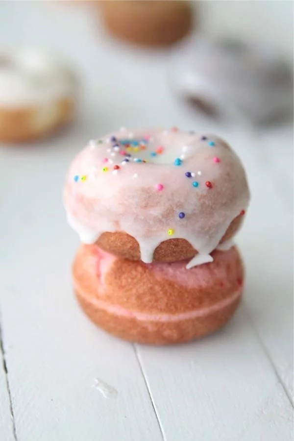 Quick Mini Donut Treats in Autumn