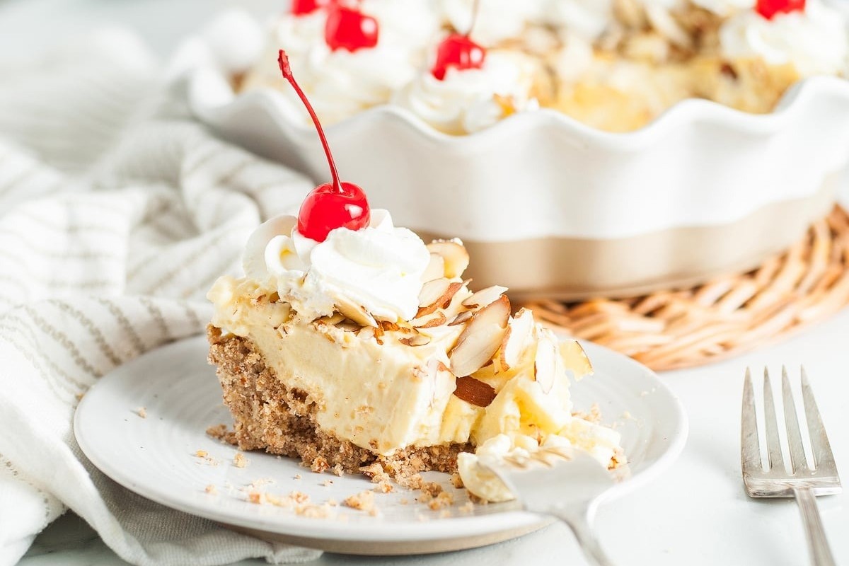 Luscious Amaretto Cream Dessert Delight