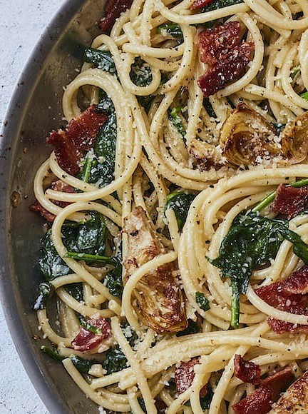 Bucatini with Artichoke, Spinach, and Crispy Bacon