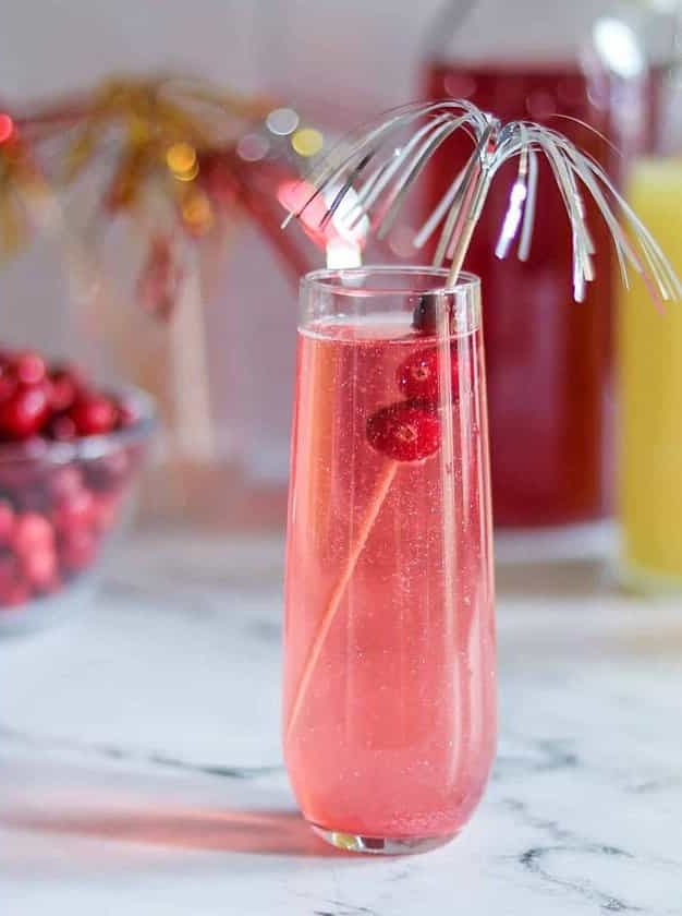 Cranberry Sparkle Gin Fizz