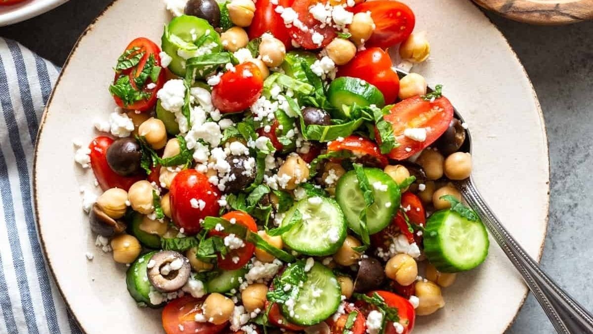 Herby Mediterranean Chickpea Delight