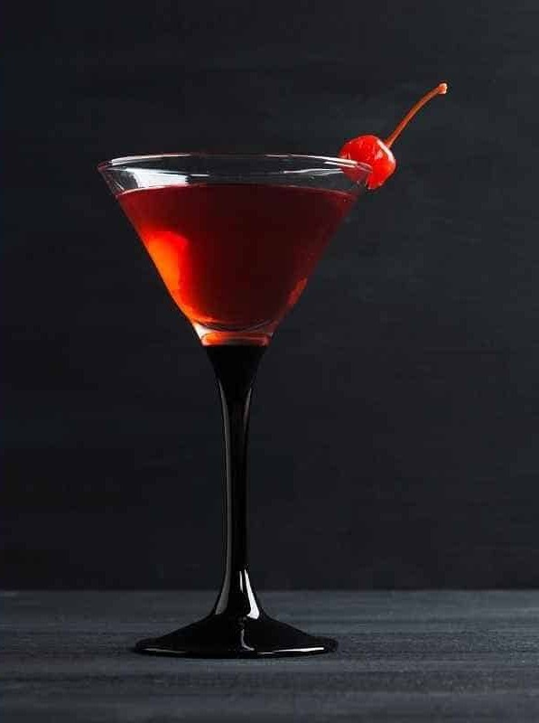 Sweet Vermouth Classics: The Sweet Martini