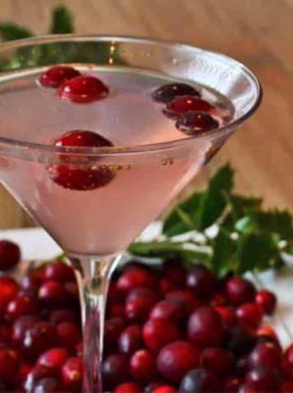 Poinsettia Sparkle Holiday Cocktail