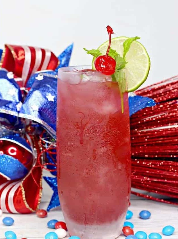 Rainbow Fruity Vodka Cocktail Delight