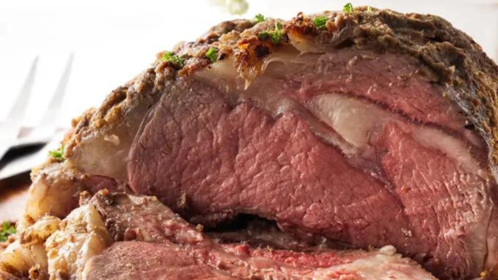 Prime Rib with Spicy Horseradish Glaze