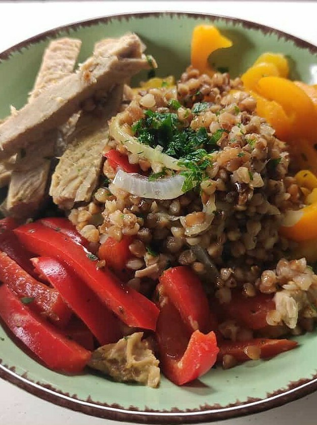 Polish Chicken Buckwheat Bowl Delight