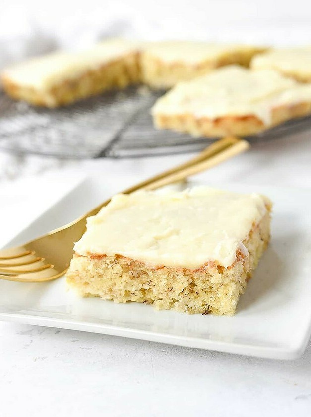 One-Banana Banana Bars with Cream Cheese Frosting