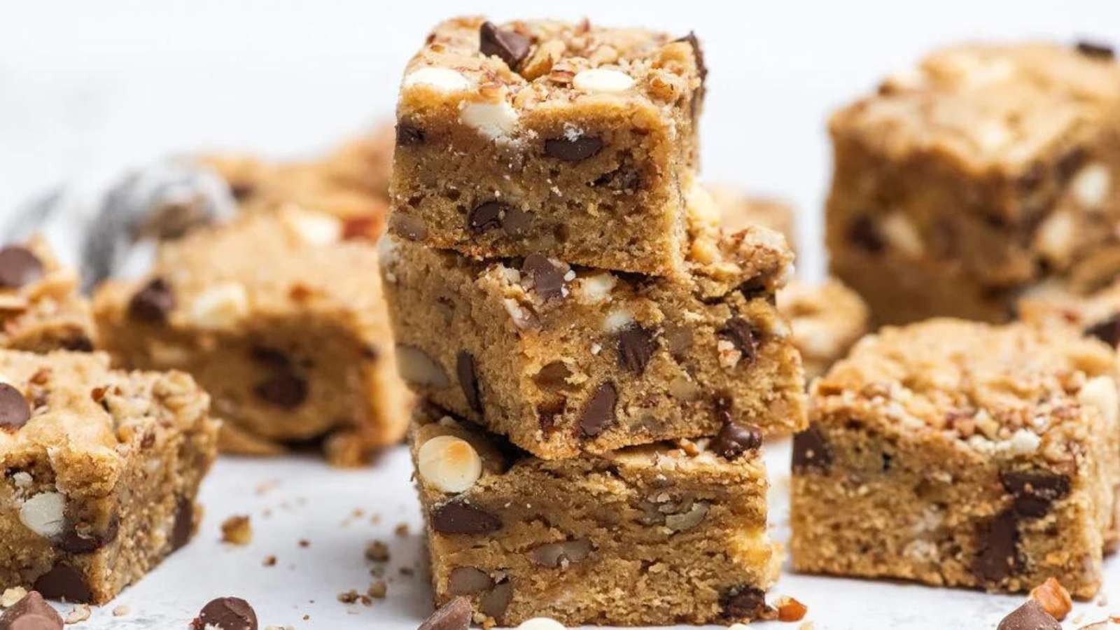 Double Chocolate Blondies with Pecans Delight
