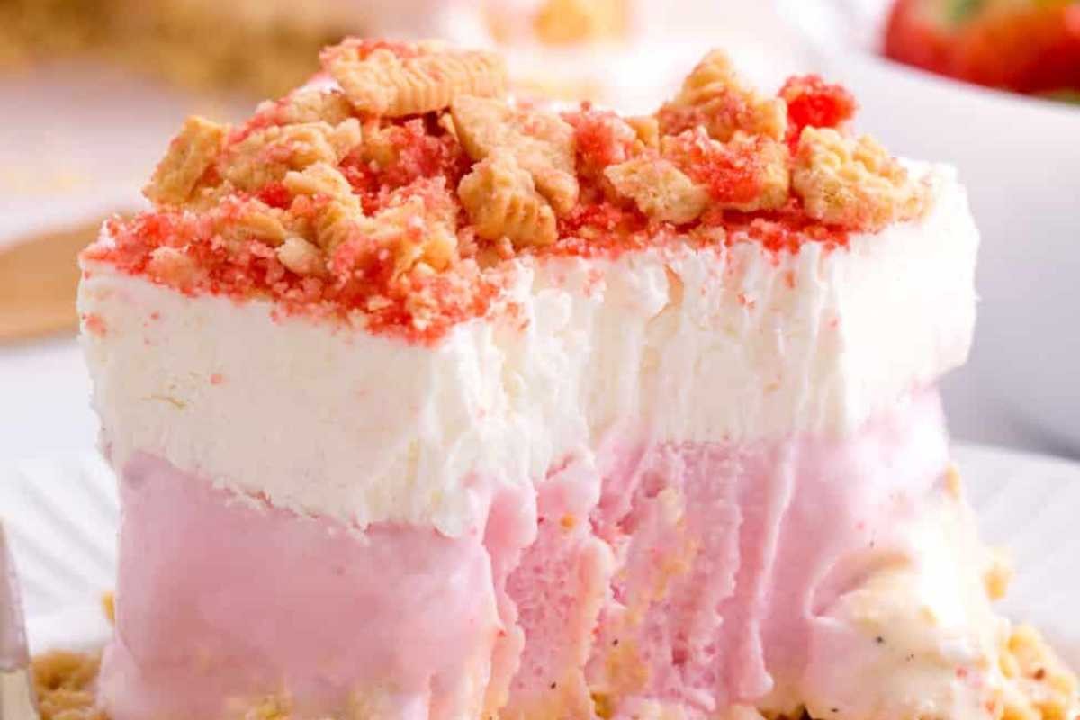 Strawberry Crunch Ice Cream Delight
