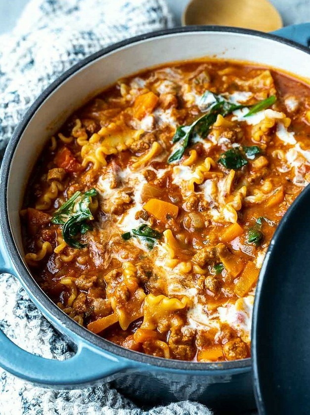 Lasagna-Style Soup in One Pot