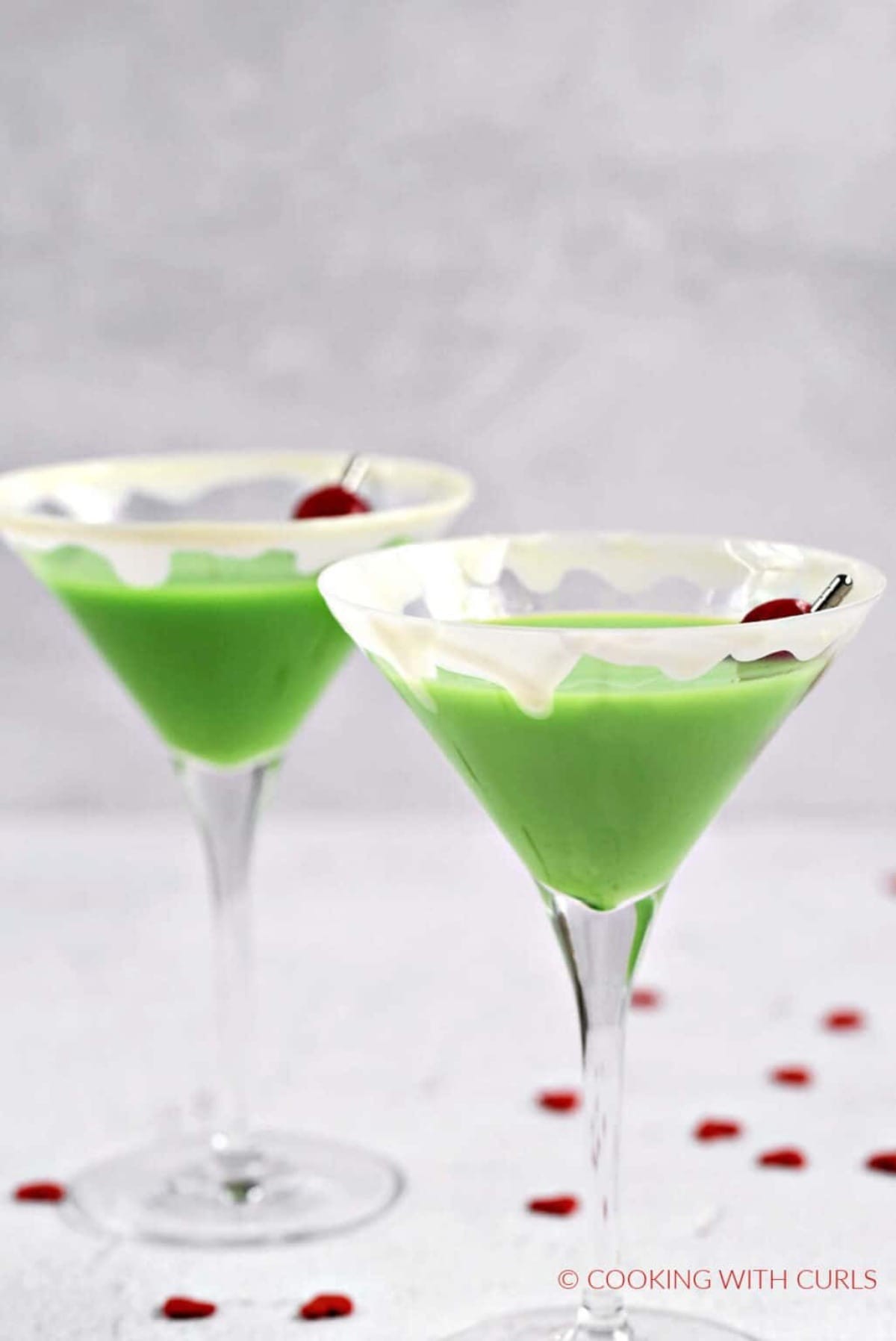 Minty Sparkle Holiday Cocktail