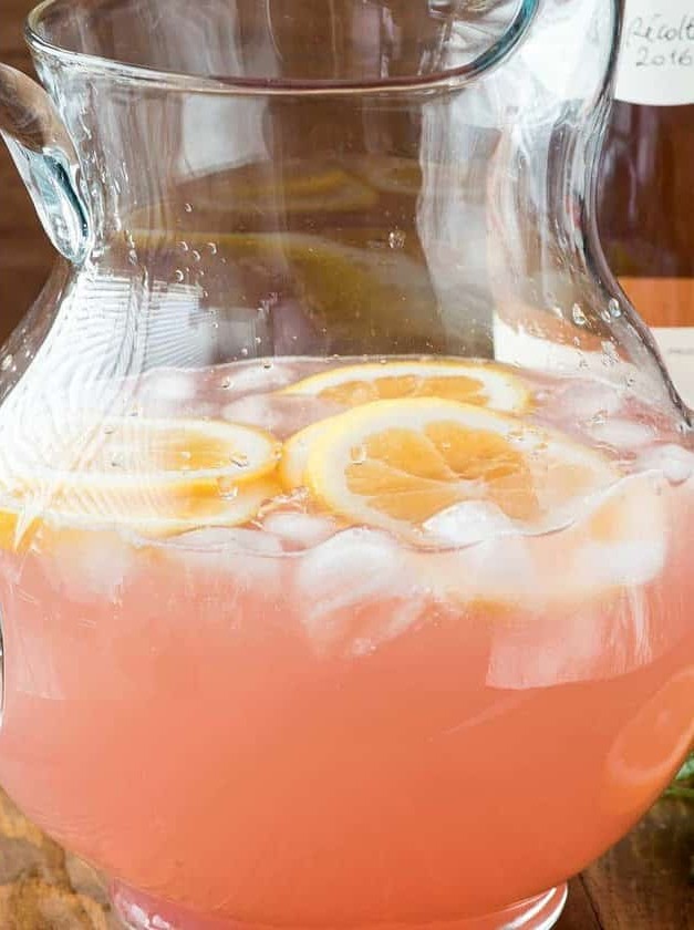 Rosé Fizz Lemonade Refreshment