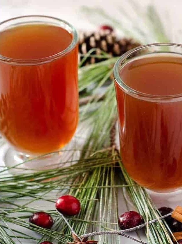 Warm Winter Cranberry Rum Punch