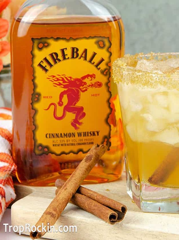 Spiced Apple Delight Cocktail Recipe