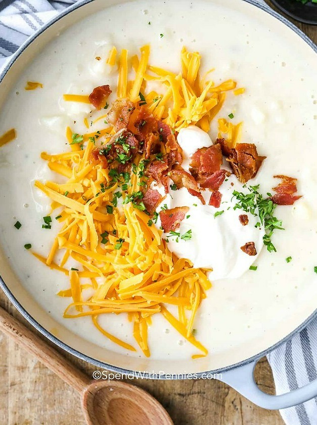 Bacon Cheddar Potato Soup Delight