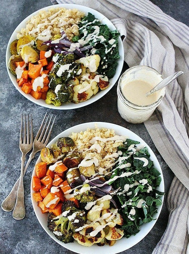 Vibrant Quinoa Bowls with Roasted Delights