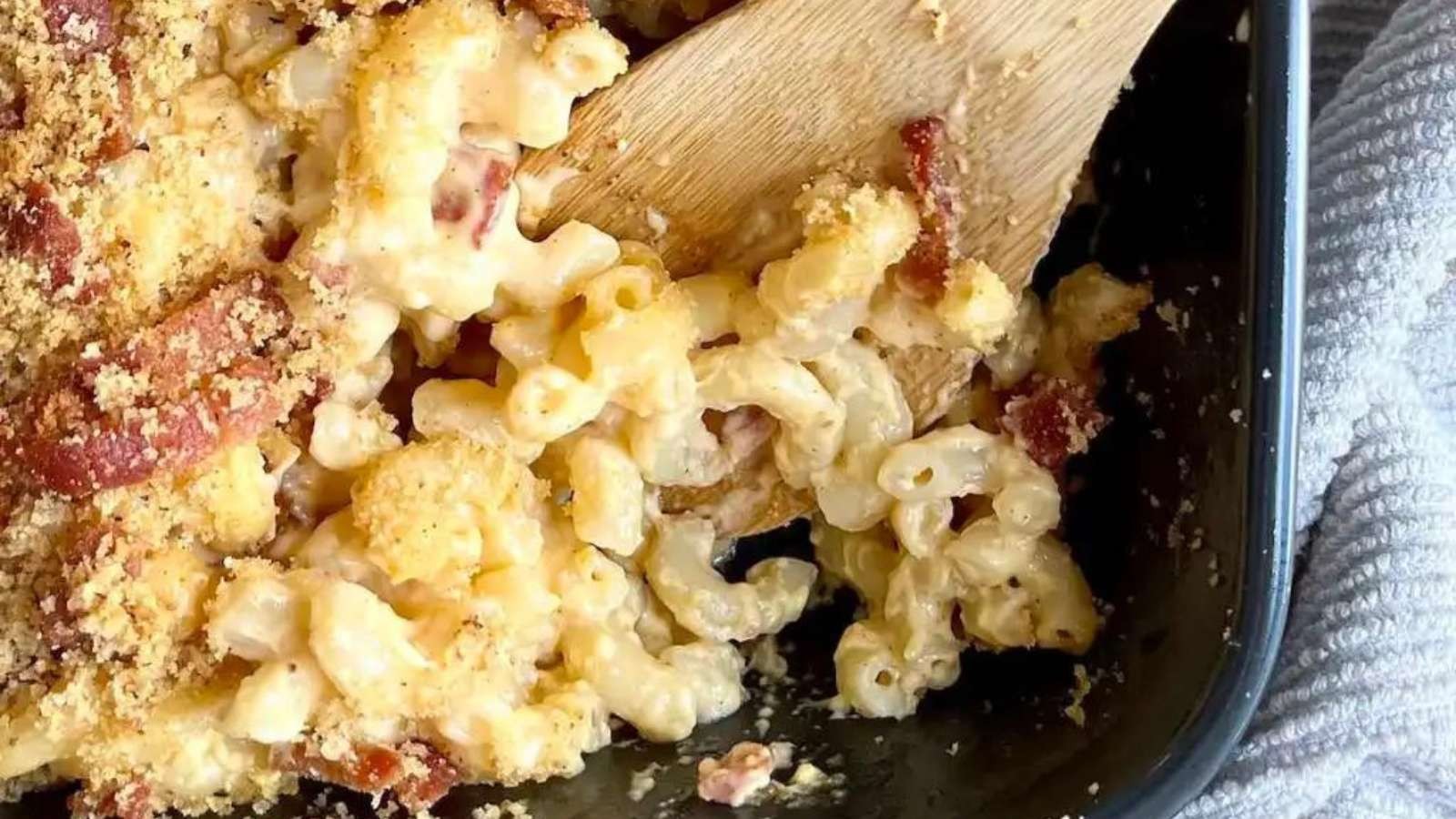 Cheesy Bacon Baked Pasta Delight