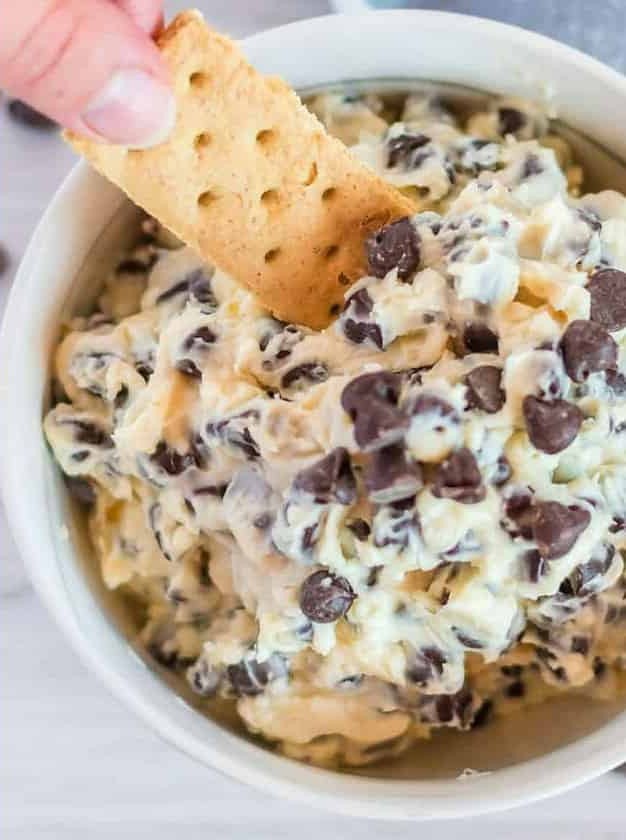 Creamy Cookie Dough Dessert Dip