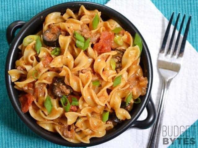 Cheesy Beef Pasta Bake Delight