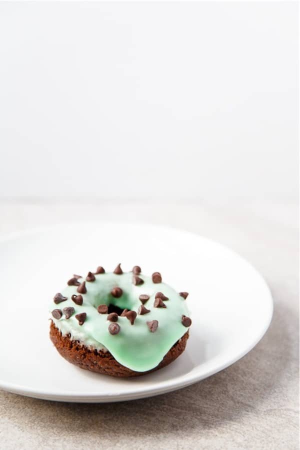 Minty Chocolate Chip Donut Treats