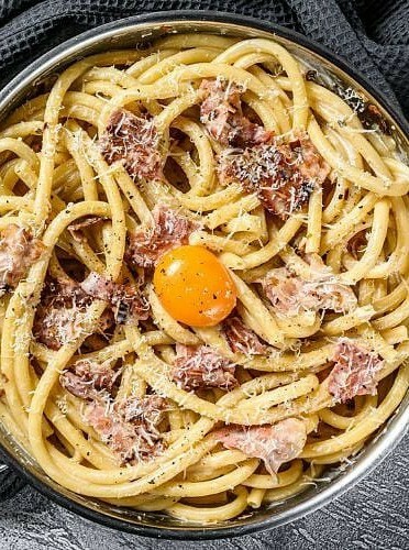 Italian Twist on Hollow Spaghetti Noodles