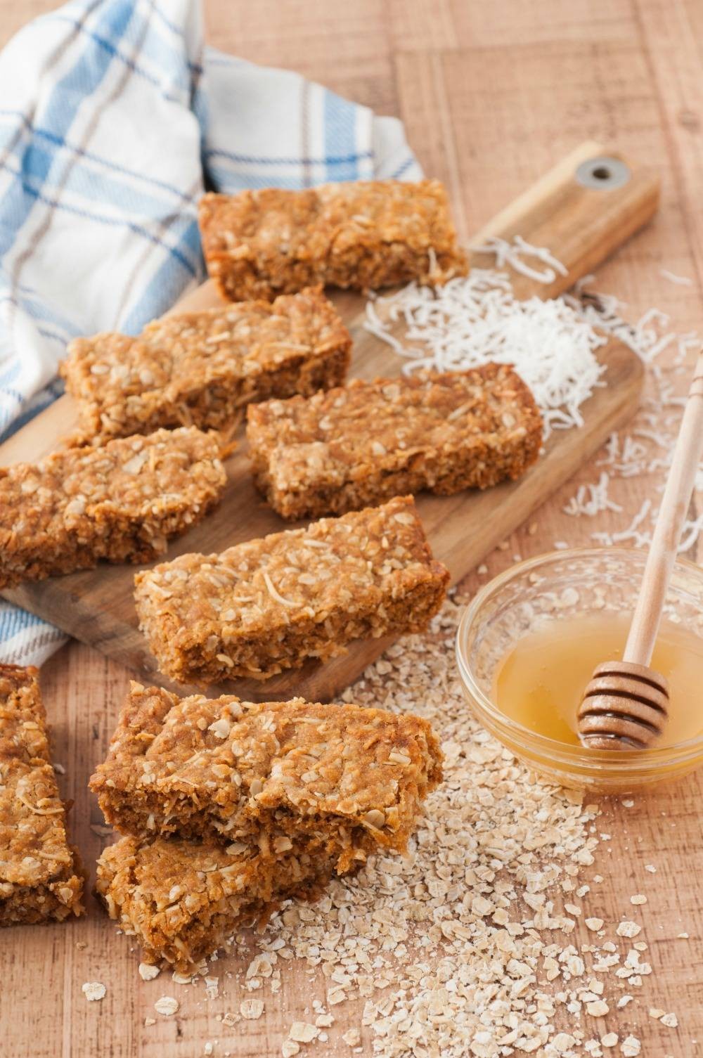 Easy Homemade Coconut Granola Bars Recipe