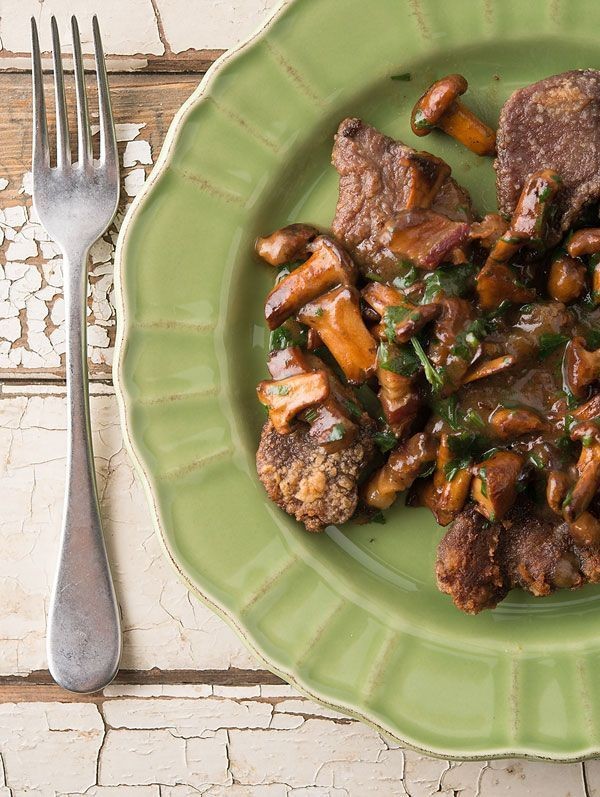 Dove Schnitzels in Creamy Mushroom Gravy