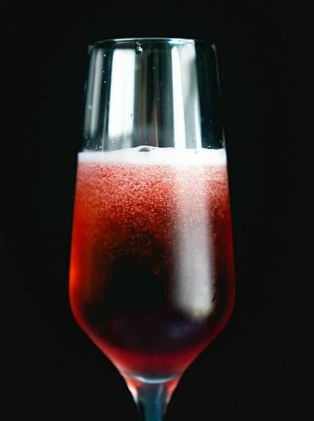 Raspberry Sparkler: Elegant Celebration Cocktail