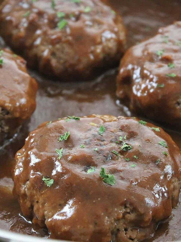 Easy Salisbury Steak Dinner Recipe